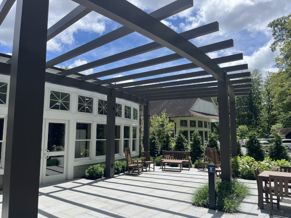 commercial pergola.
